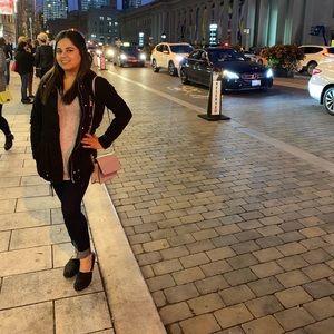 Meet your Posher, Amanjot